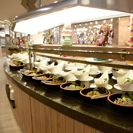 Royal Wings Resort 5*